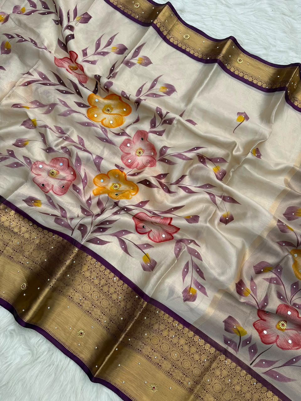 Gulnaar Blossom – Banarasi Mirror Tissue Silk Saree