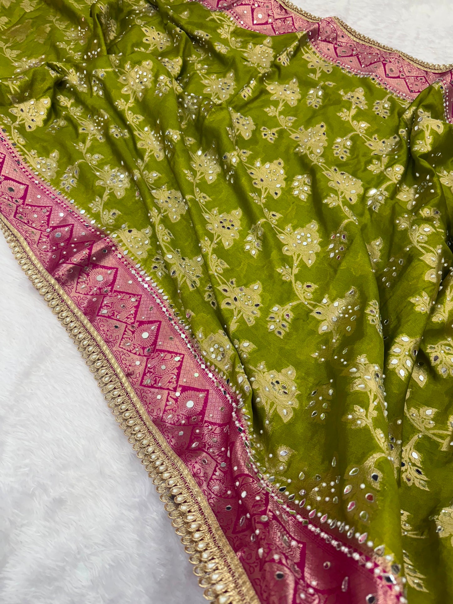 Mehendi Green Banarasi Warm Silk Saree