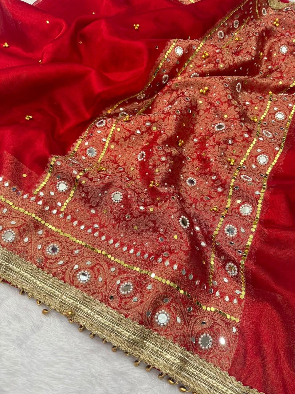 Viral Ghungroo Saree's