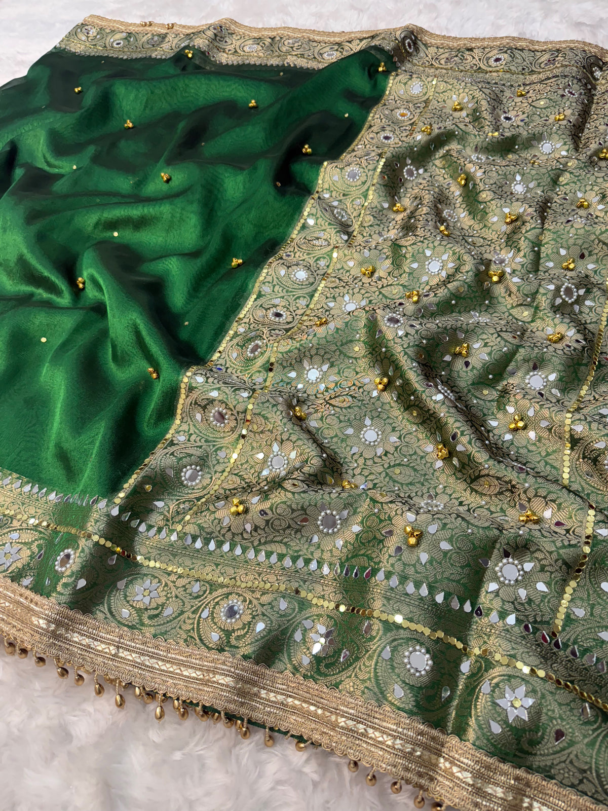 Deep Green Viral Ghungroo Saree – Banarasi Soft Tissue Silk | Thesareeghar
