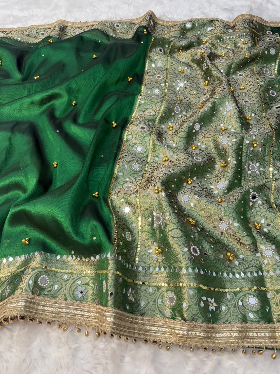 Deep Green Viral Ghungroo Saree – Banarasi Soft Tissue Silk | Thesareeghar