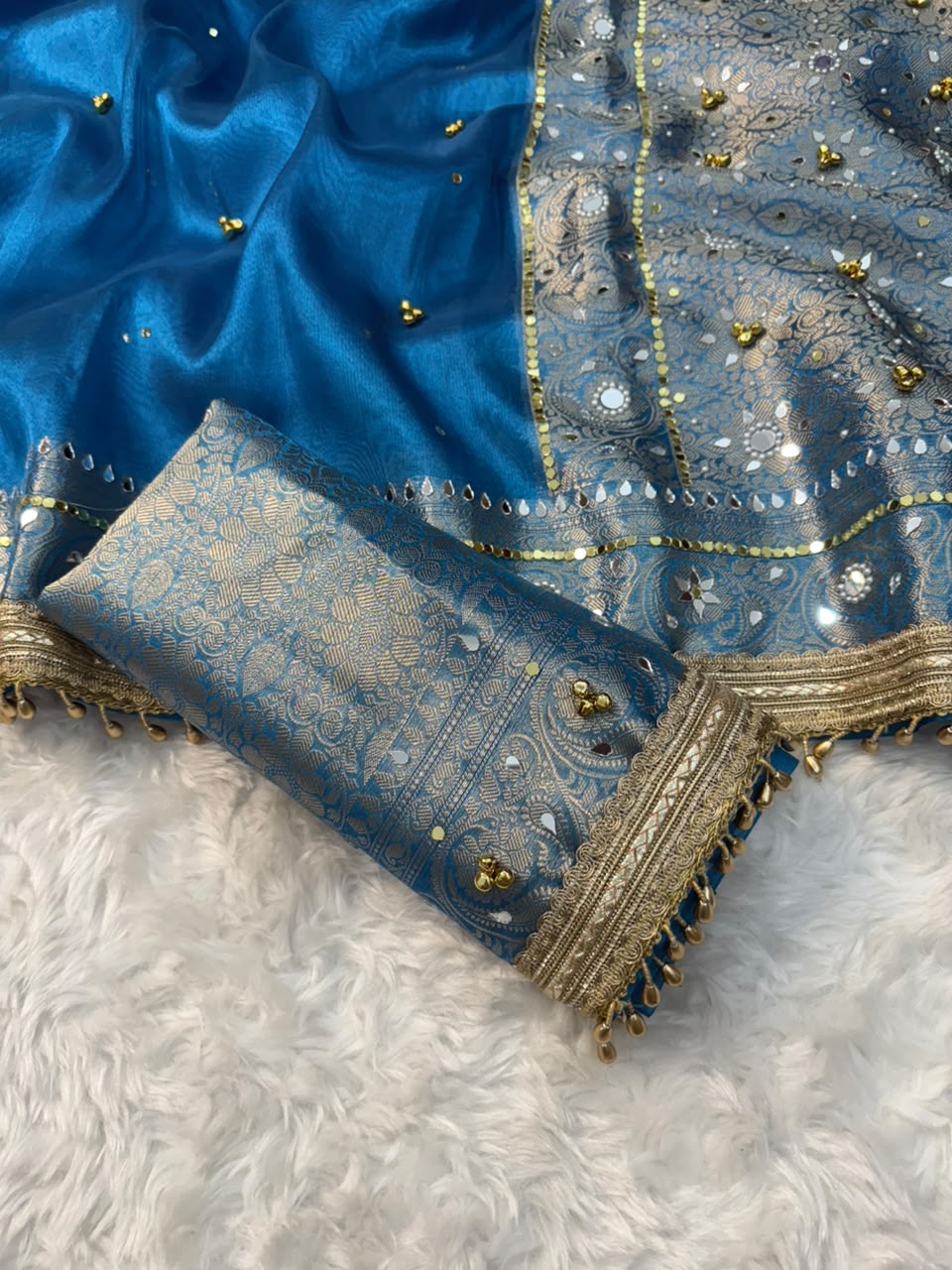 Teal Blue Viral Ghungroo Saree – Banarasi Soft Tissue Silk | Thesareeghar