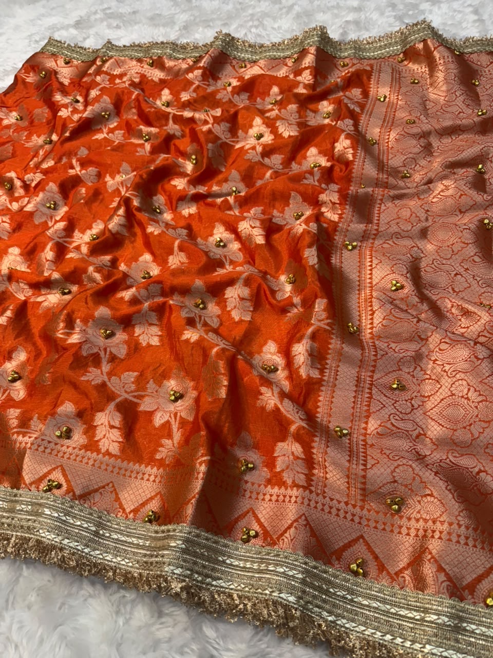 Dusty Orange Viral Ghungroo Saree – Banarasi Warm Silk | Thesareeghar