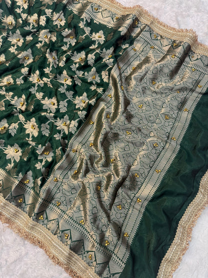 Deep Green Viral Ghungroo Saree – Banarasi Warm Silk | Thesareeghar