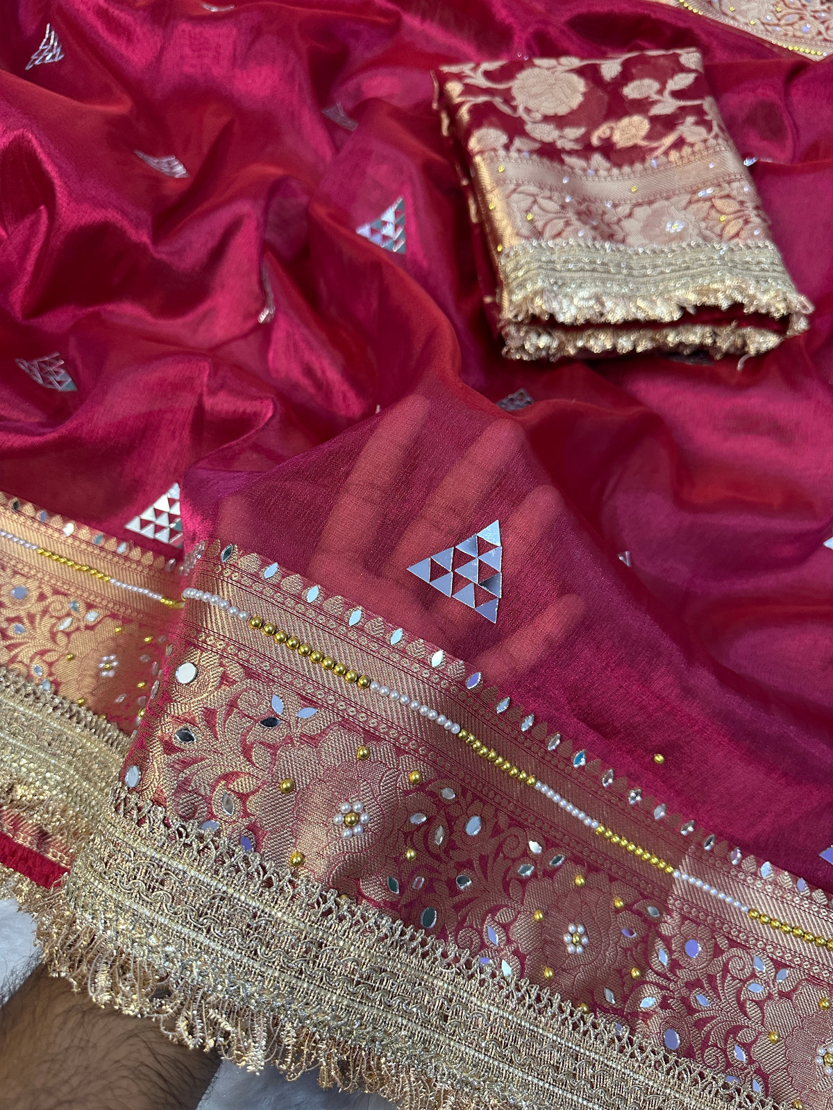 Deep Marron Banarasi Soft Tissue Silk Saree