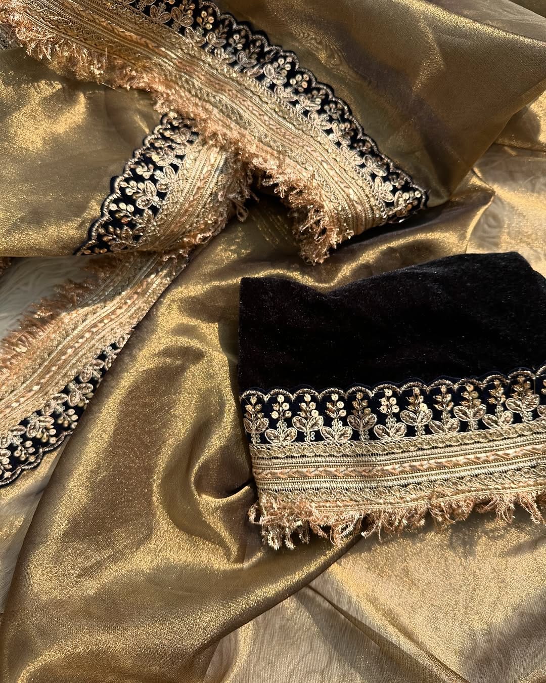 Banarasi Soft Glass Tissue Silk Saree